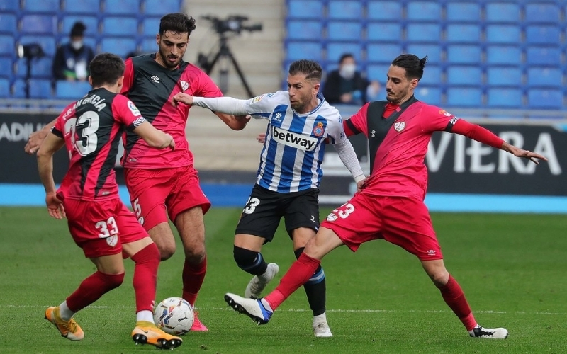 Cầu Thủ Chủ Chốt Và Vai Trò Của Họ