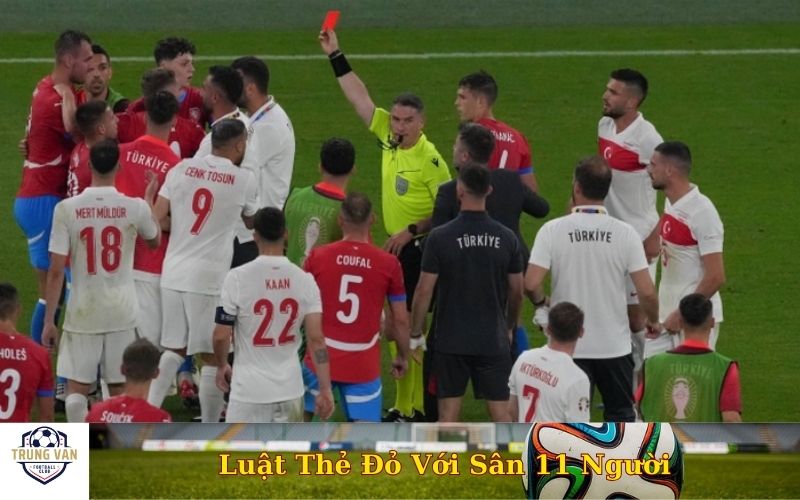 Luật Thẻ Đỏ Với Sân 11 Người
