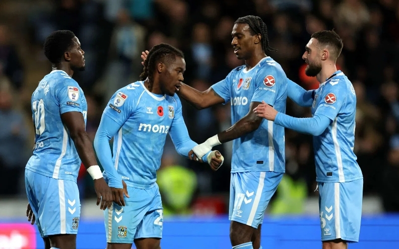 Phản ứng từ huấn luyện viên