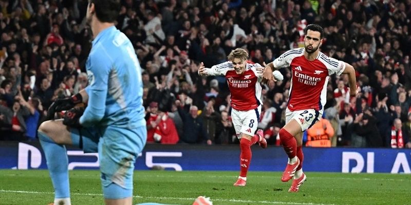 Giải thích thuật ngữ ADN bóng đá Anh