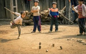 Nguồn gốc và biến thể của các trò chơi dân gian tại Việt Nam