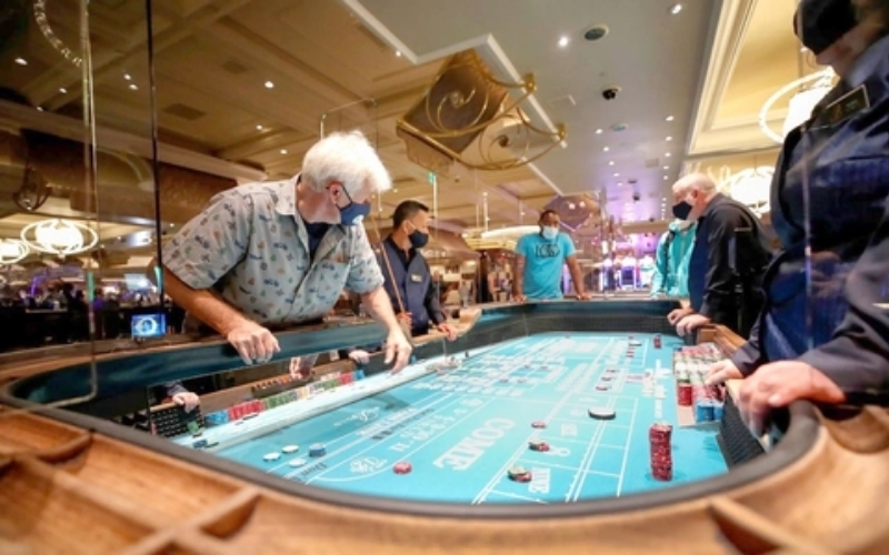 So sánh lợi thế nhà cái giữa các trò chơi Casino