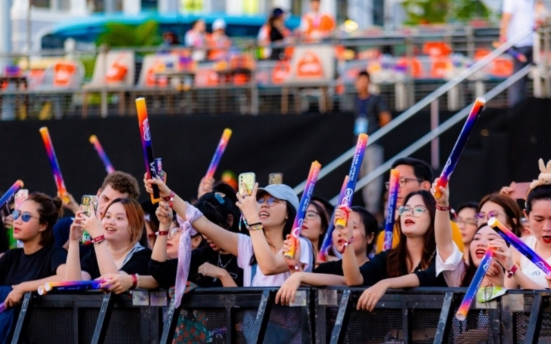 Cách thức xây dựng và quản lý một cộng đồng người hâm mộ văn minh